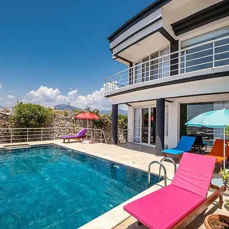 Villa Sessiz Sakin Manzaralı *