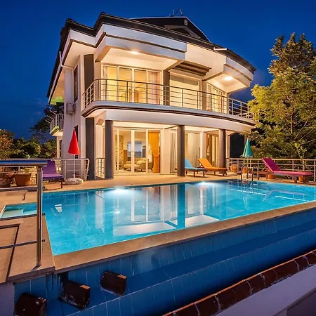 Sessiz Sakin Manzaralı Fethiye